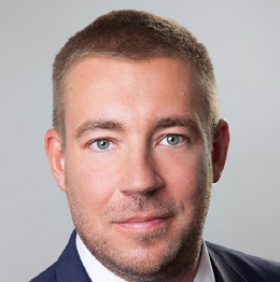 Marc Winter Position: Manager Bereich: Transaction Advisory Services Bei EY seit: 2012